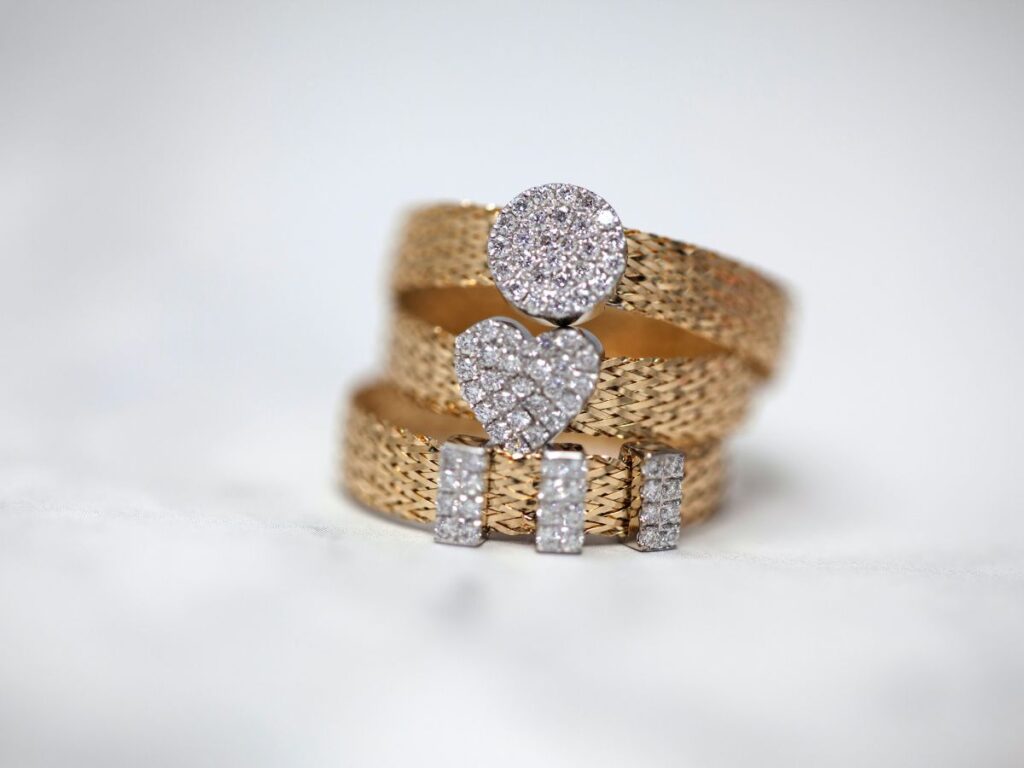 Diamond rings in store