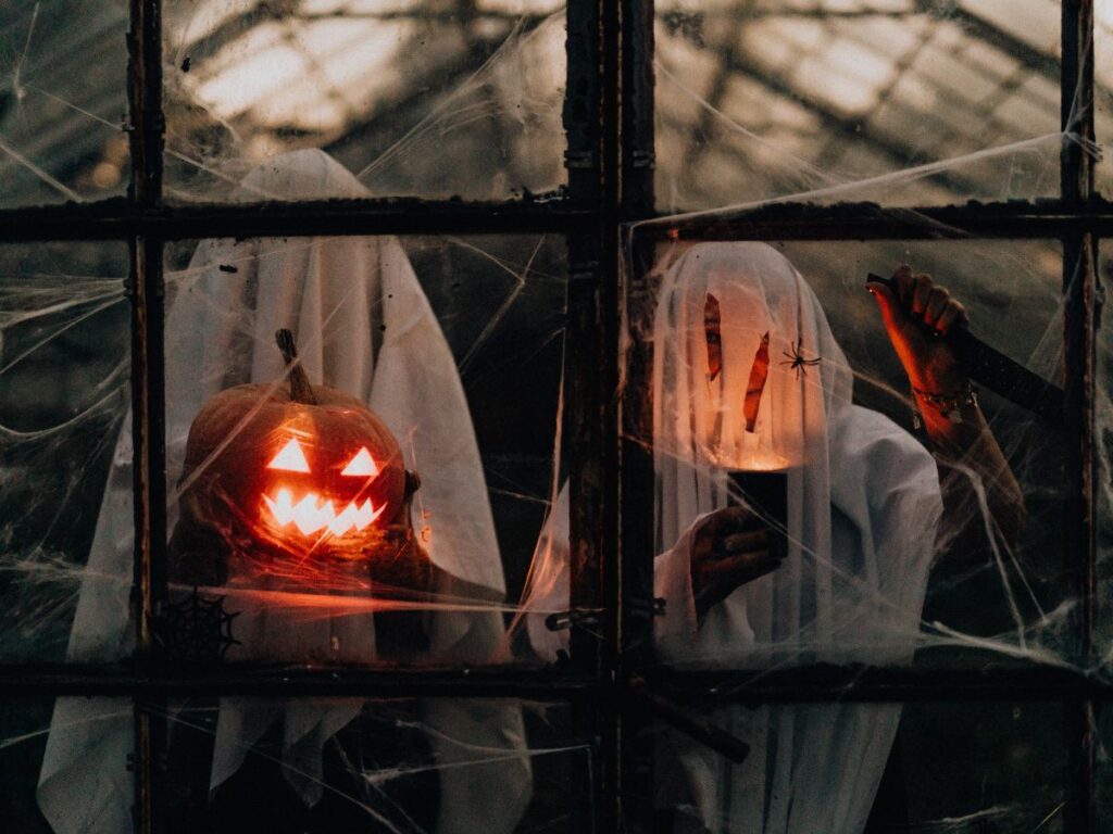 halloween costume wearing people in toronto