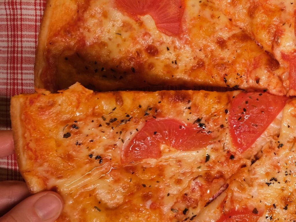 tomato pizza