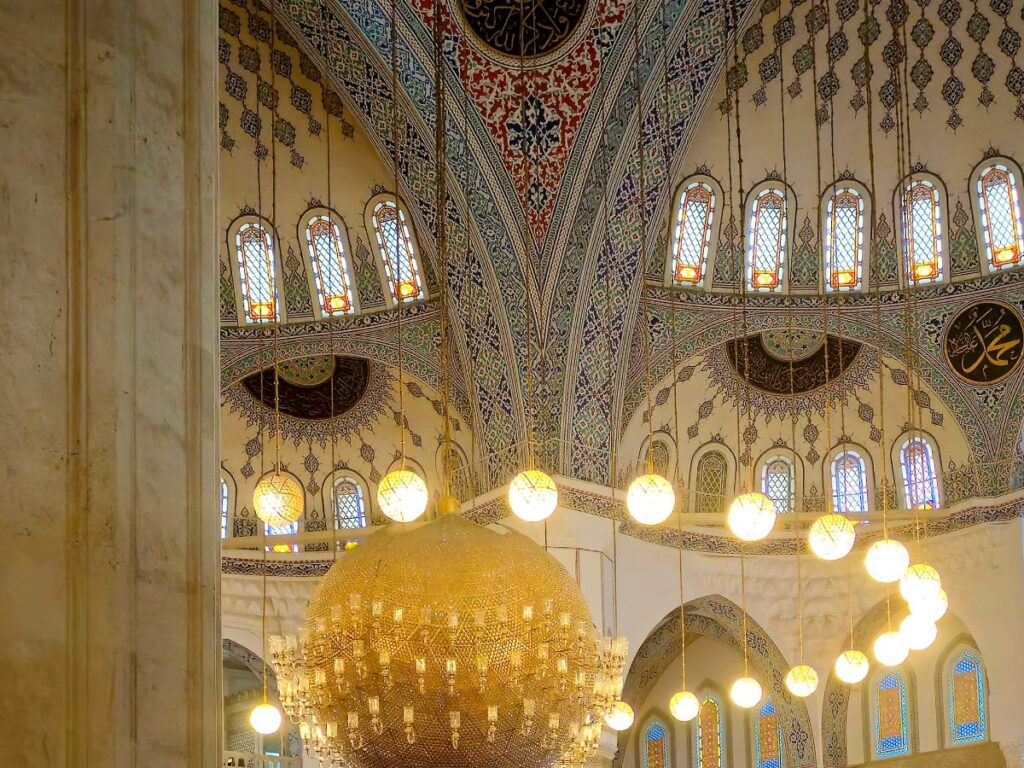 chandelier with lights