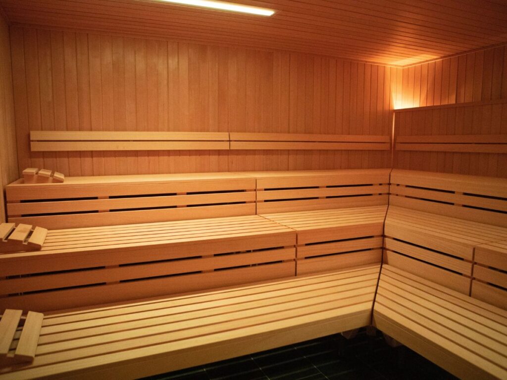 sauna dim light