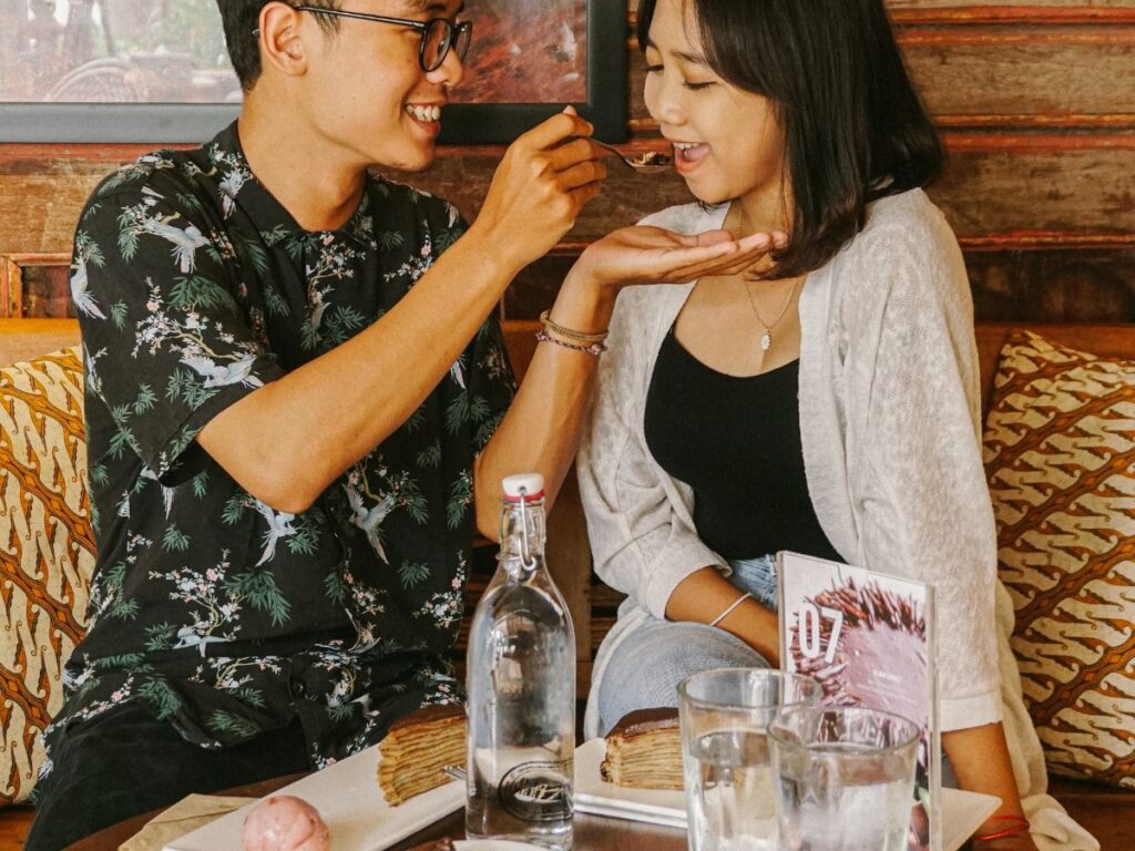 couple eating