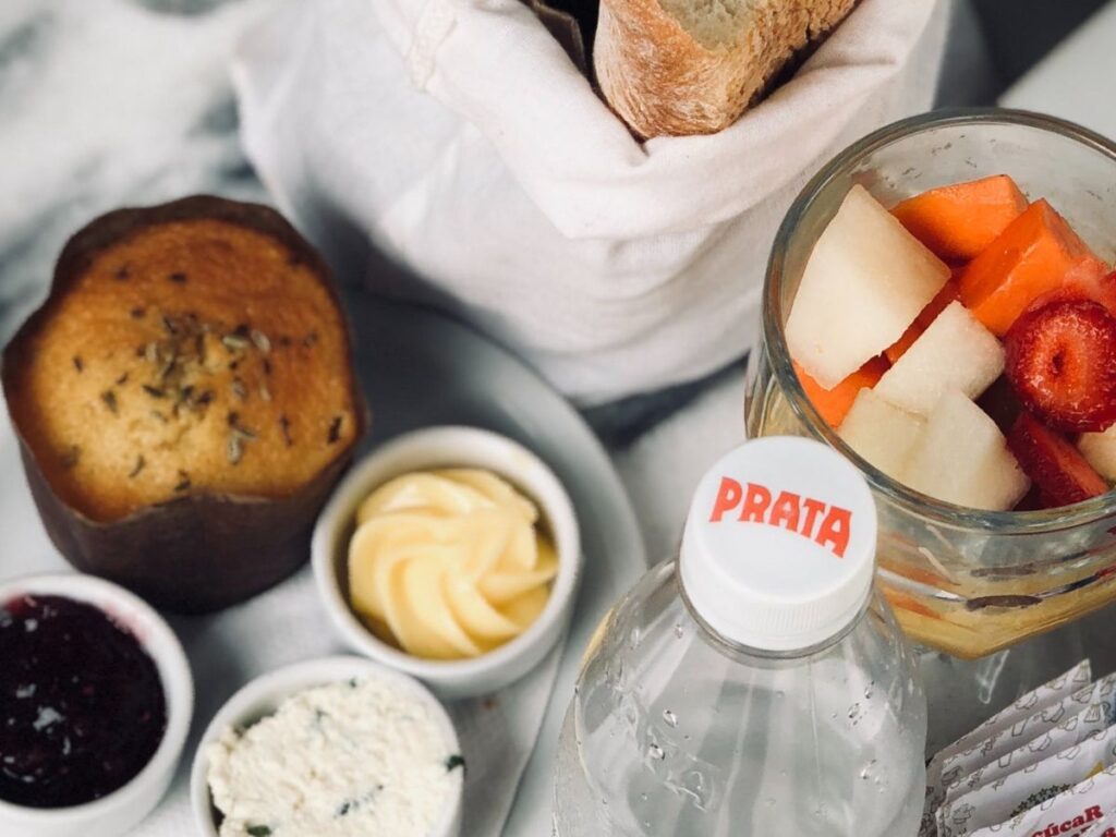 muffin, butter and fruit salad