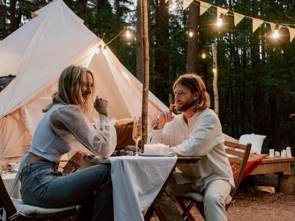 couple on a romantic glamping spot