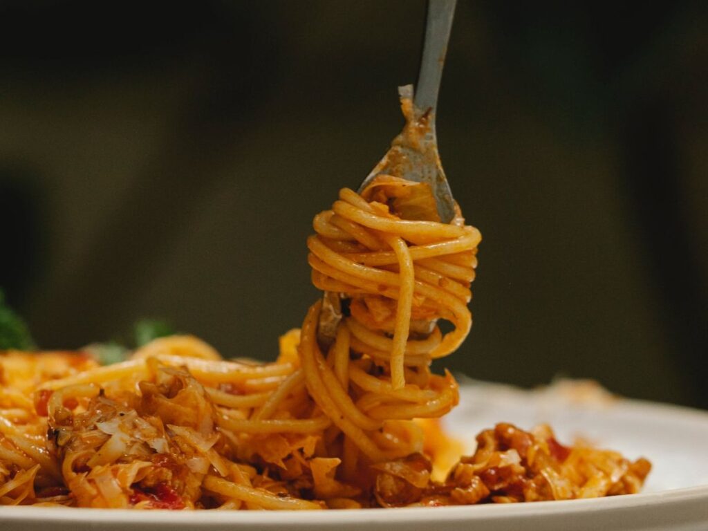 spaghetti in fork