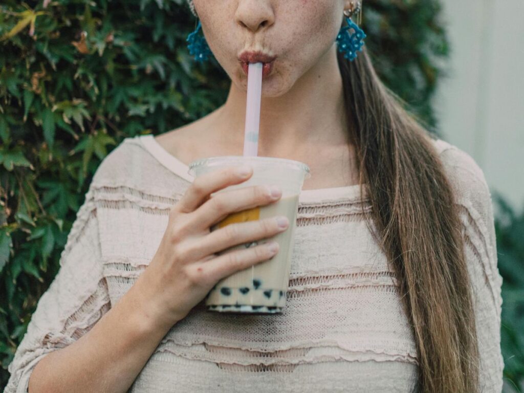 woman drinking bubble tea