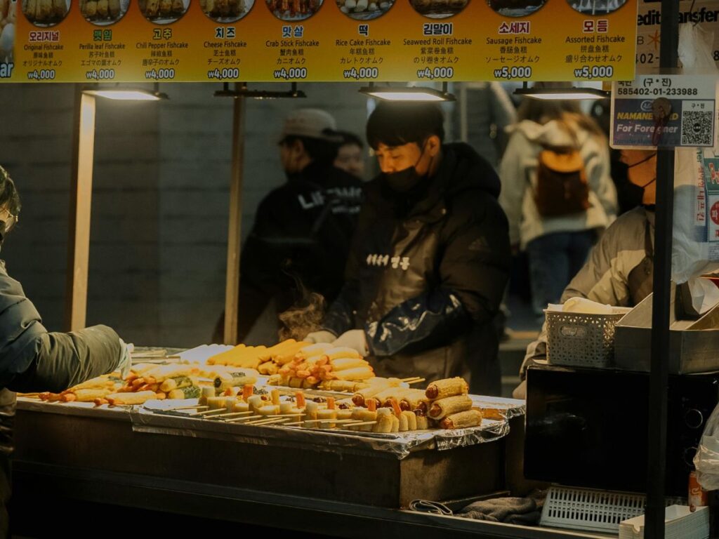 hot dog cart