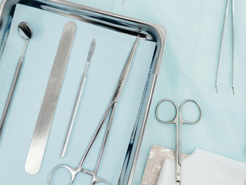 surgical instruments