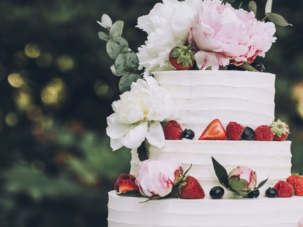 wedding cake with berries