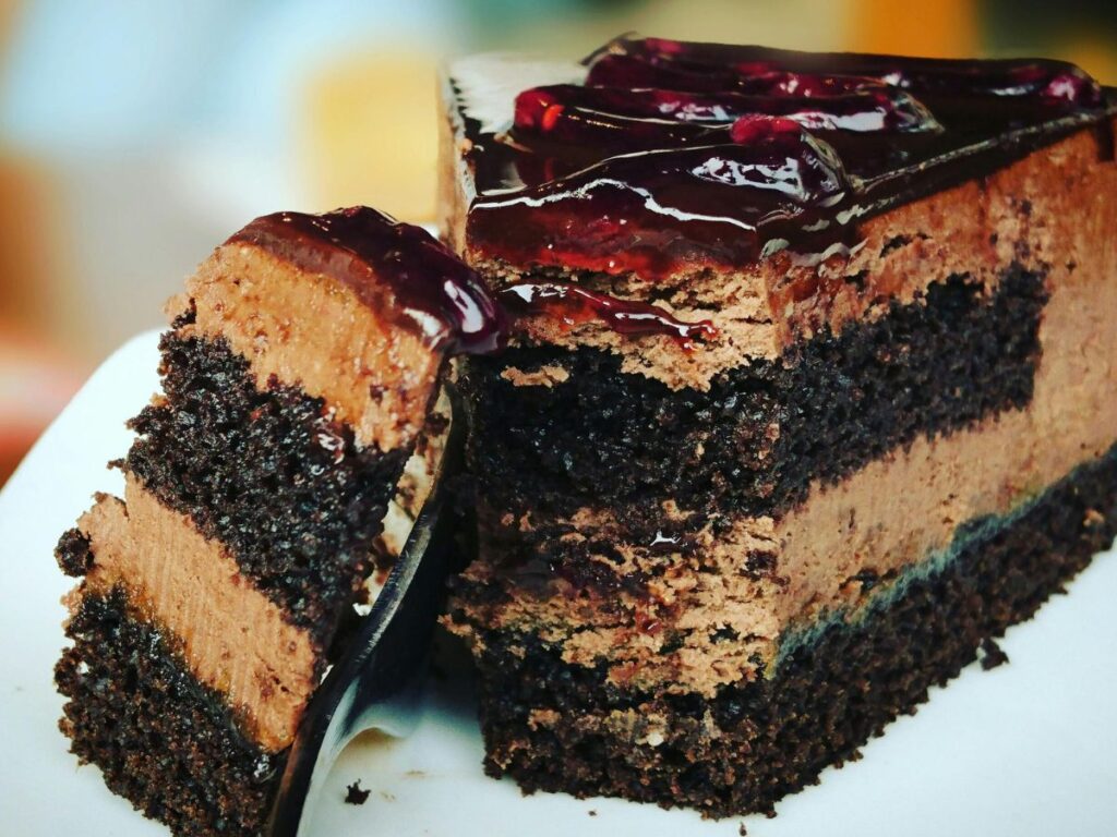 chocolate cake slice