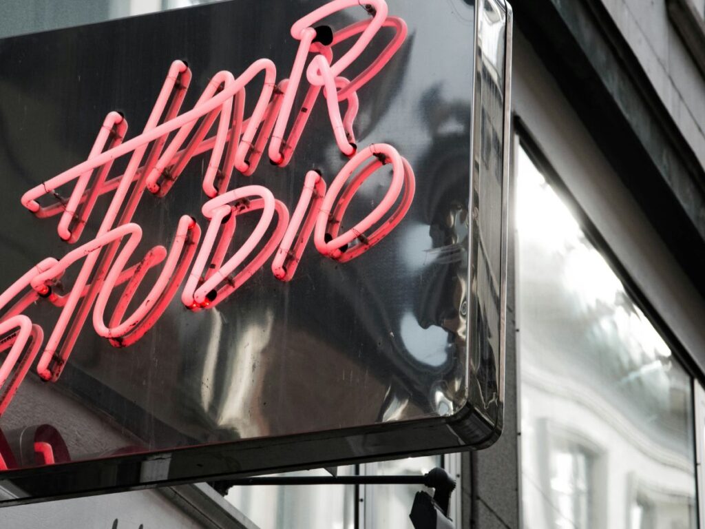 hair studio sign