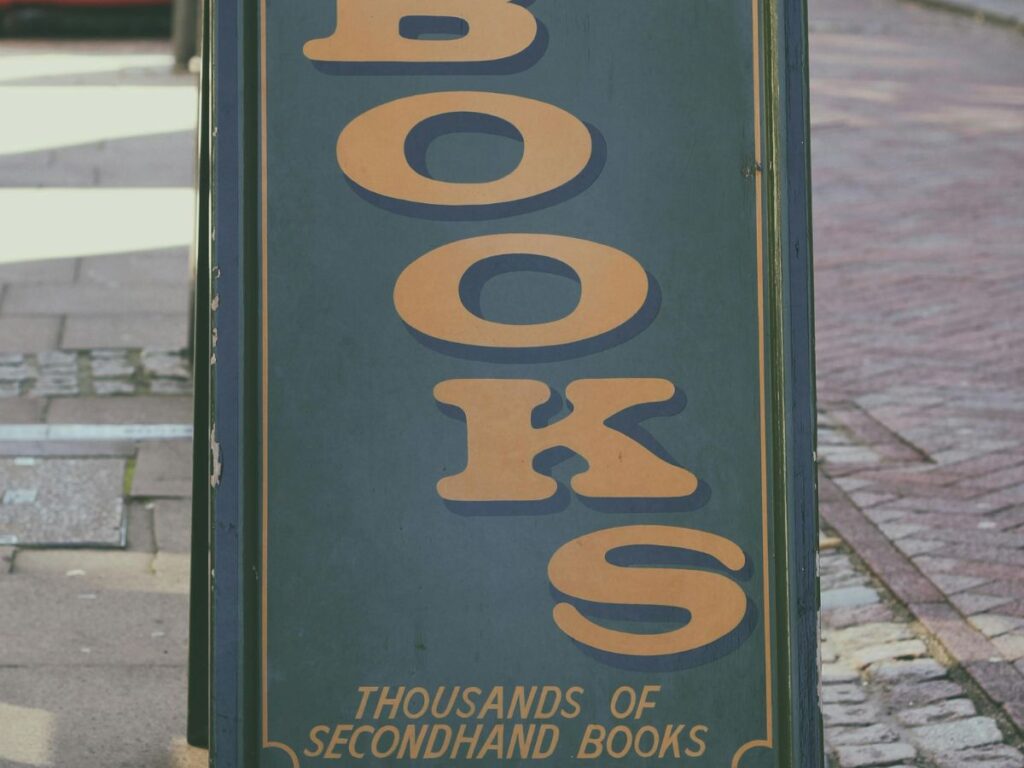 books sign